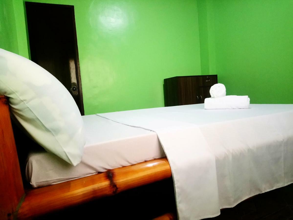 In-N-Out Hostel Siquijor Exterior photo